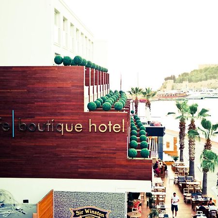 קוסדסי Efe Hotel מראה חיצוני תמונה