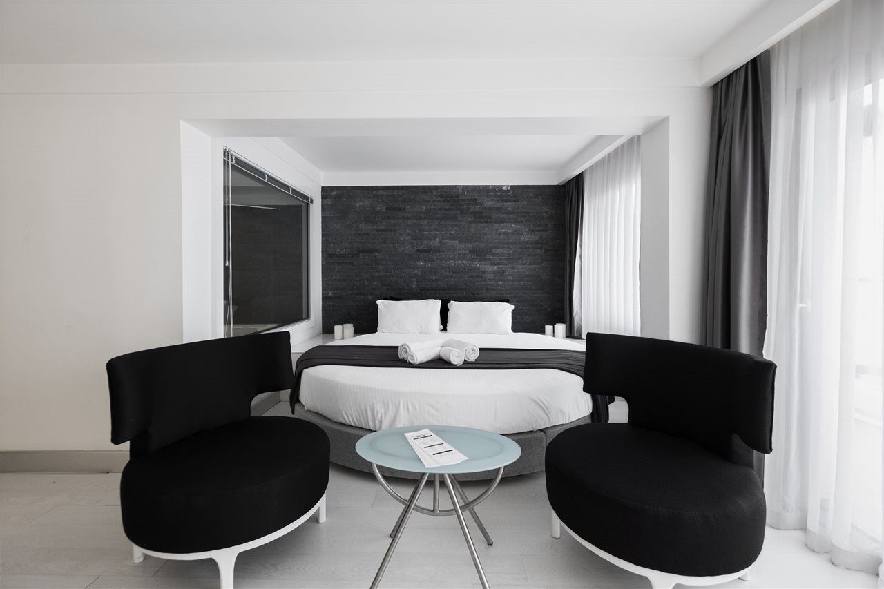 קוסדסי Efe Hotel מראה חיצוני תמונה