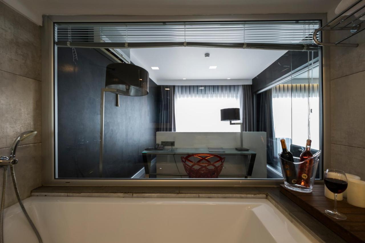 קוסדסי Efe Hotel מראה חיצוני תמונה